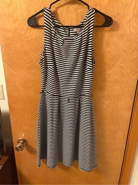 Merona Black & White Striped Sleeveless Fit-and-Flare Dress Small